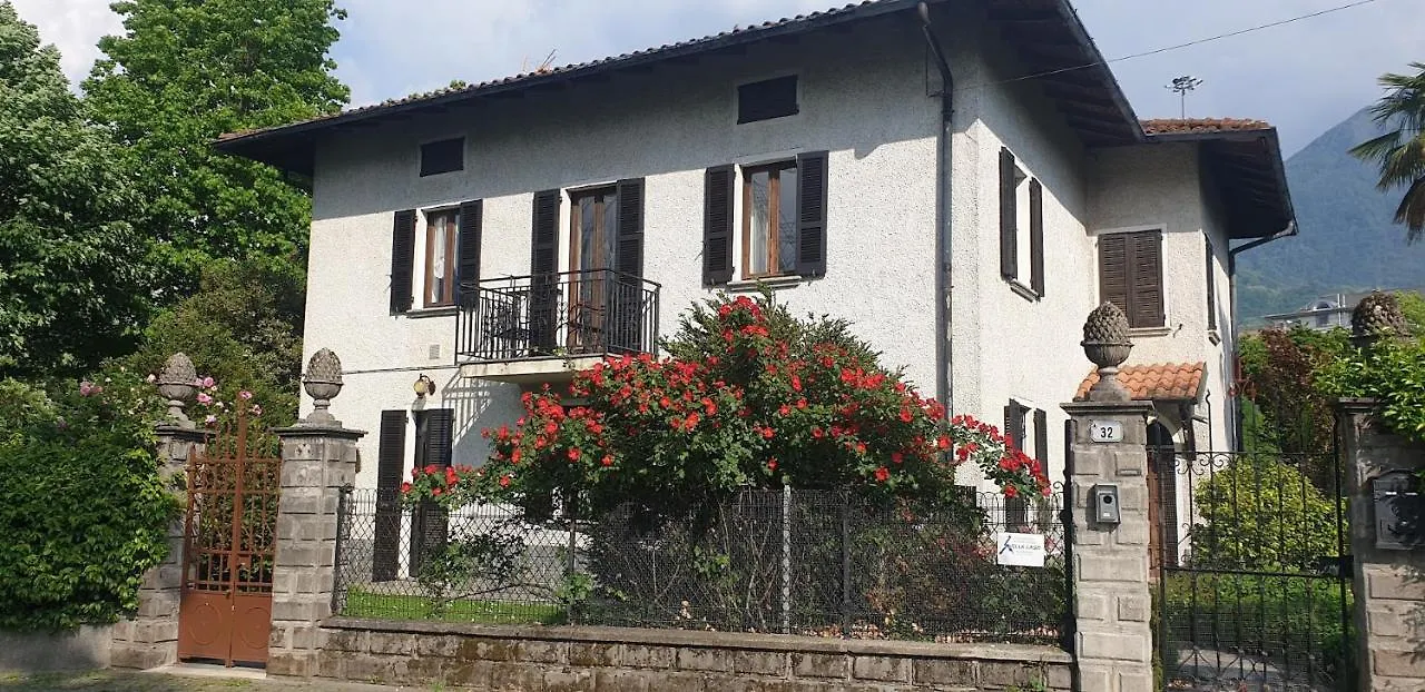 Villa Lago Ground Floor- Pet Friendly Stay-Private Garden-Parking-Lake View - Bike Friendly Holiday House Colico Italy